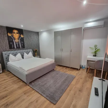 Гостевой дом Casa Petcu 4*